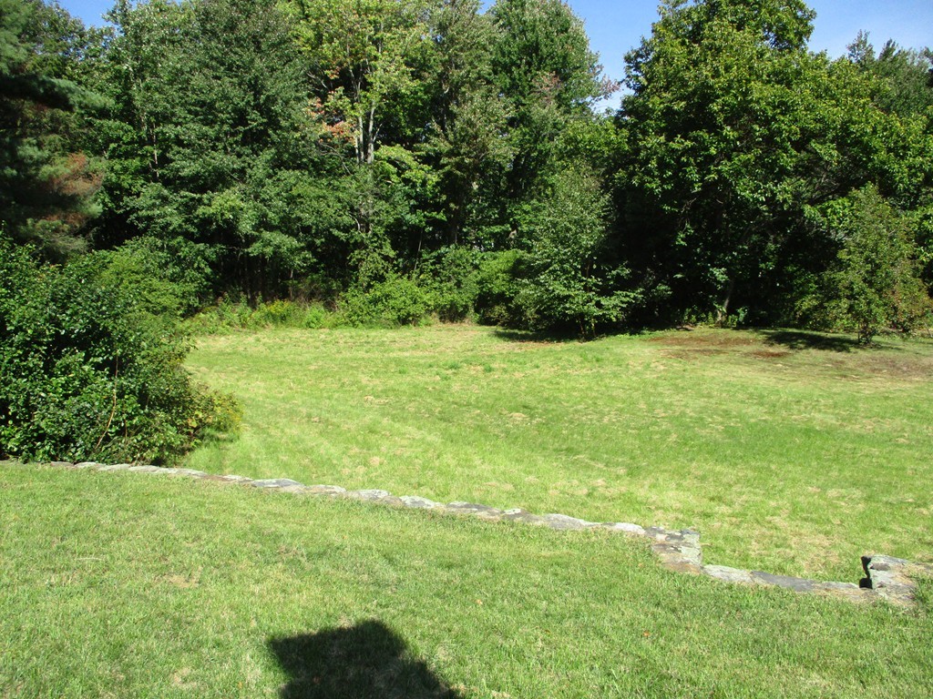 94 Narrows Road Westminster, MA 01473 - Photo 3 of 14 Gallery Image 3