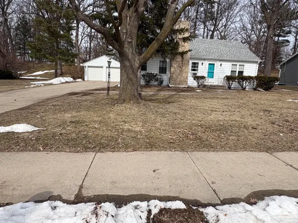 $299,900 | 2313 Deckner Avenue, Green Bay, WI 54302