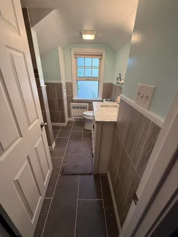 $324,900 | 2313 Deckner Avenue, Green Bay, WI 54302