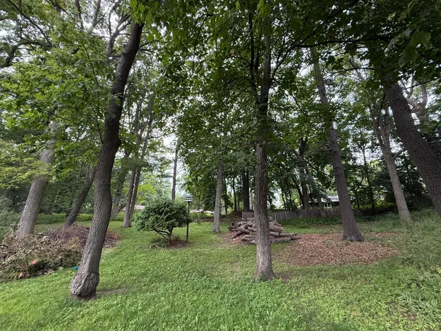 $324,900 | 2313 Deckner Avenue, Green Bay, WI 54302