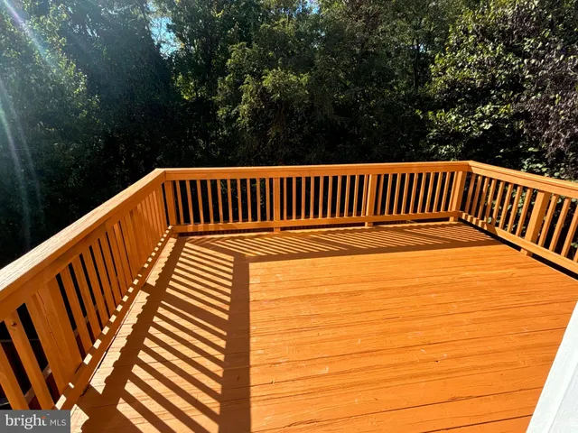 $565,000 | 15656 Avocet Loop, Woodbridge, VA 22191