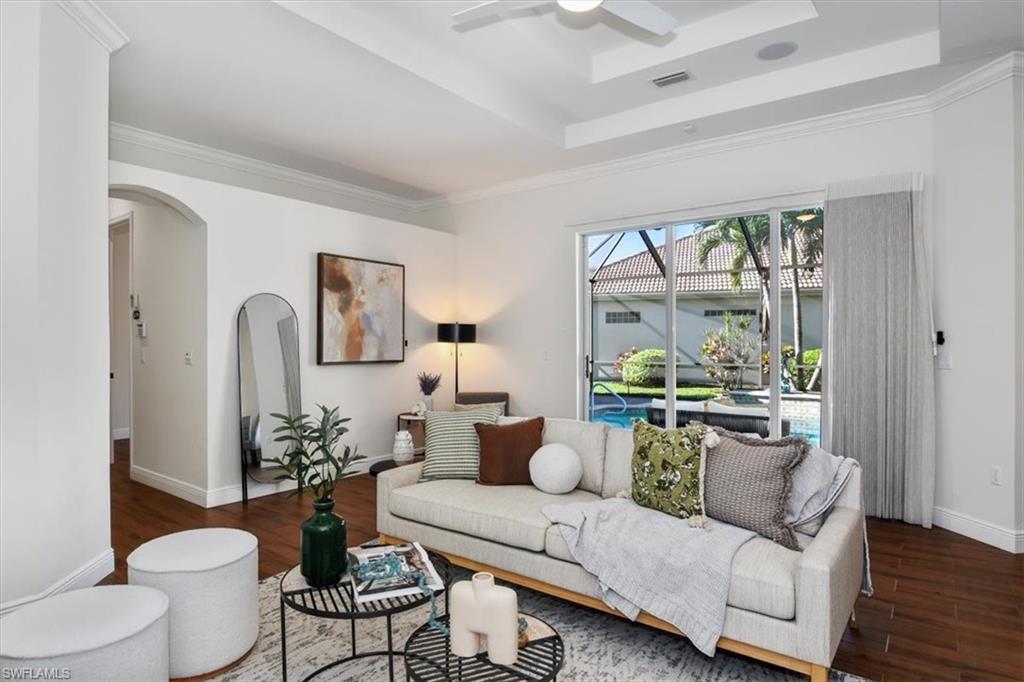 3351 Sandpiper Way Naples, FL 34109 - Photo 5 of 47