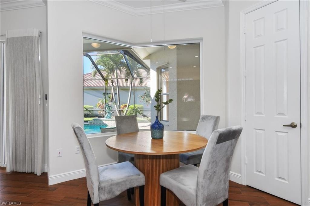 3351 Sandpiper Way Naples, FL 34109 - Photo 8 of 47