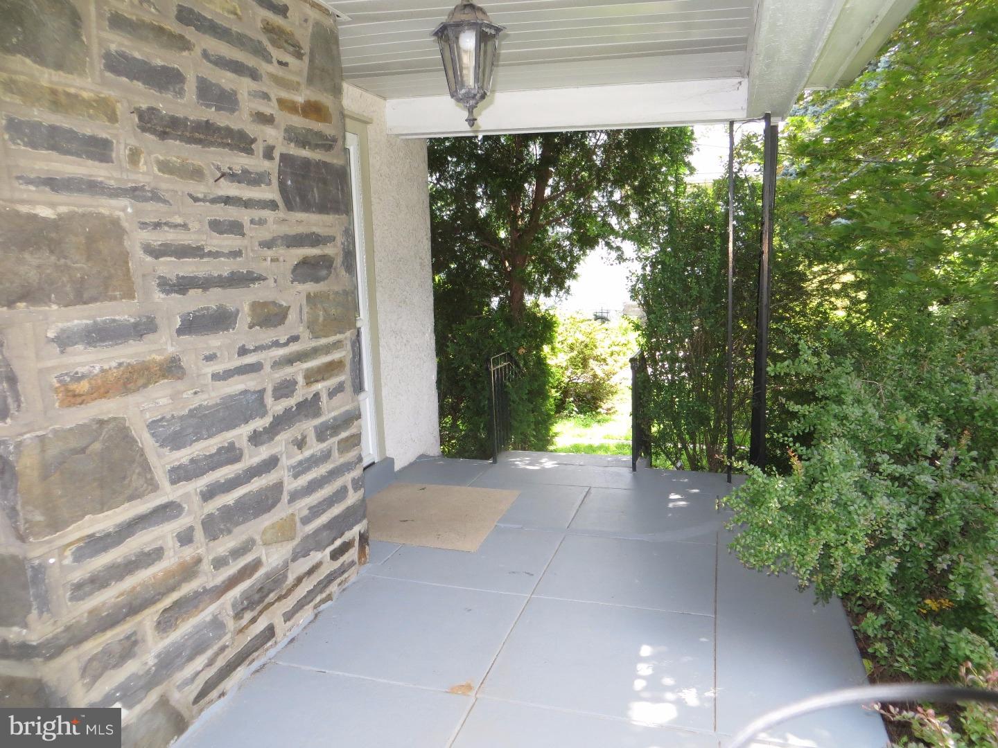 332 Lenox Road Havertown, PA 19083 - Photo 3 of 19 Gallery Image 3