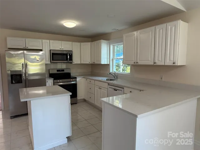 $315,900 | 2611 Bob White Circle, Unit 17, Wingate, NC 28174