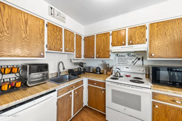 $550,000 | 85 Chambers Avenue, Unit 5, Eagle, CO 81631