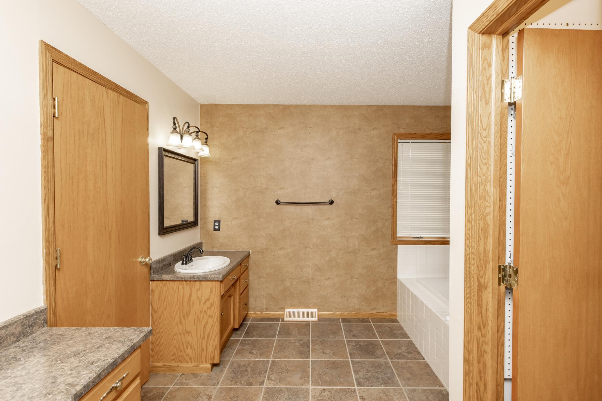 3608 21st Street South Fargo, ND 58104 - Photo 31 of 54