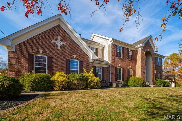 $875,000 | 1460 Highland Valley Drive, Wildwood, MO 63005