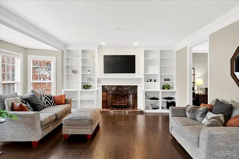 $875,000 | 1460 Highland Valley Drive, Wildwood, MO 63005