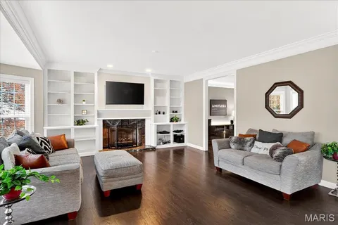 $875,000 | 1460 Highland Valley Drive, Wildwood, MO 63005