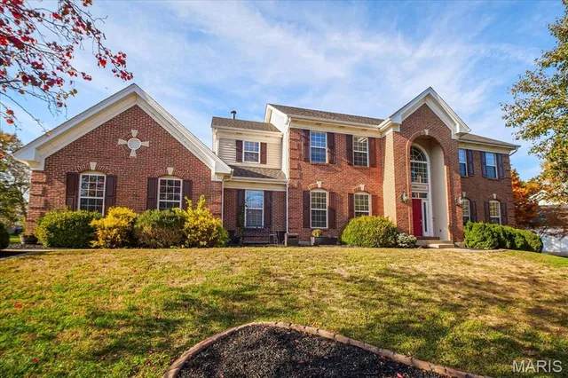 $875,000 | 1460 Highland Valley Drive, Wildwood, MO 63005