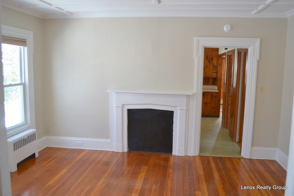 40 County Road Barrington, RI 02806 - Photo 14 of 33 Gallery Image 14