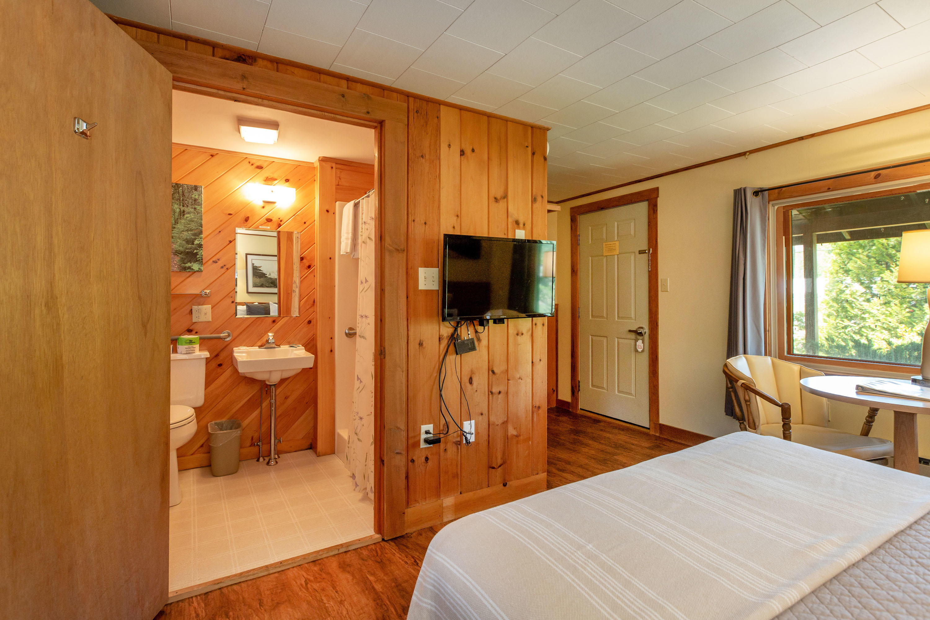 596-608 Bath Road Wiscasset, ME 04578 - Photo 18 of 87 Wiscasseet Lodge_Dunbar_23