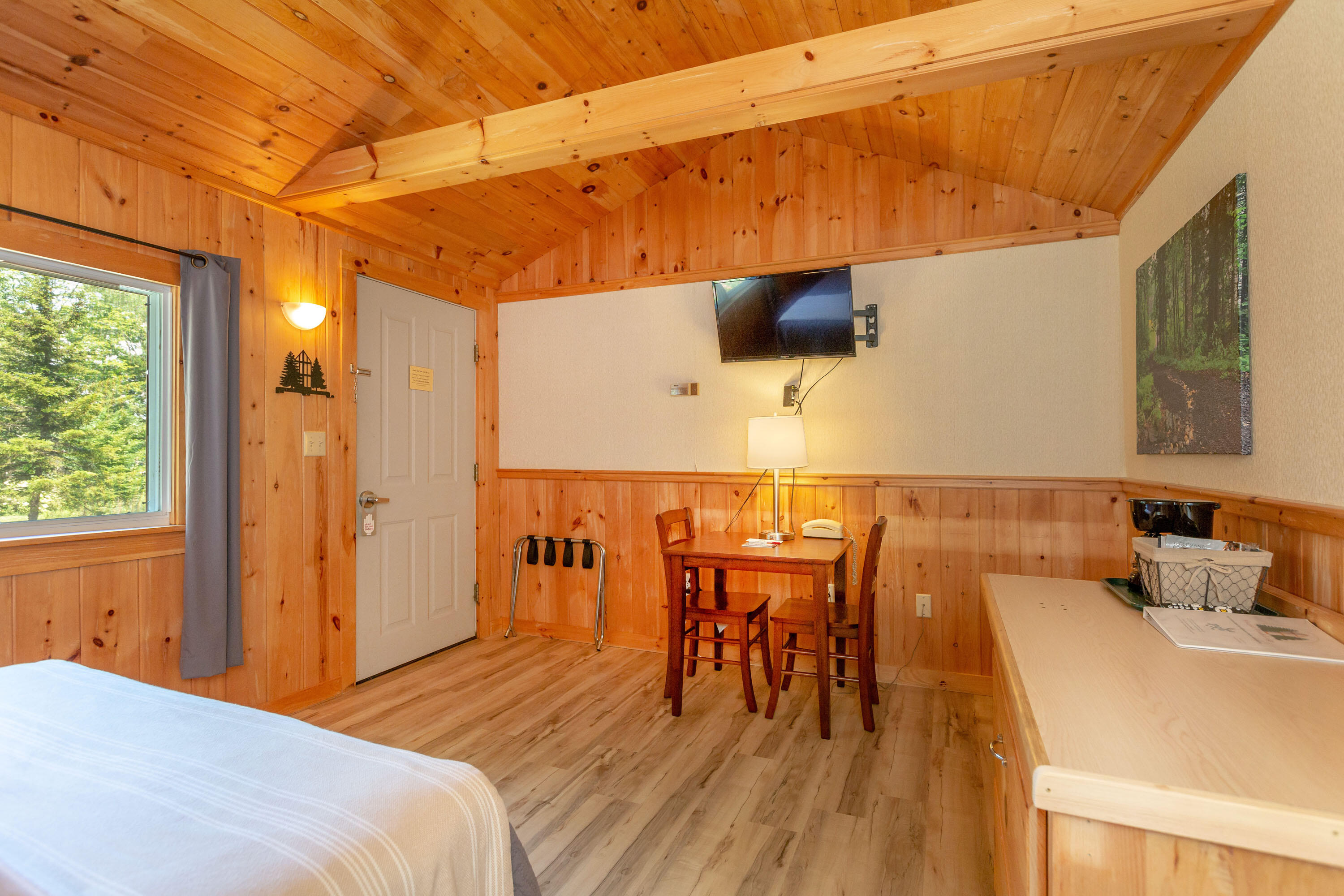596-608 Bath Road Wiscasset, ME 04578 - Photo 29 of 87 Wiscasseet Lodge_Dunbar_34