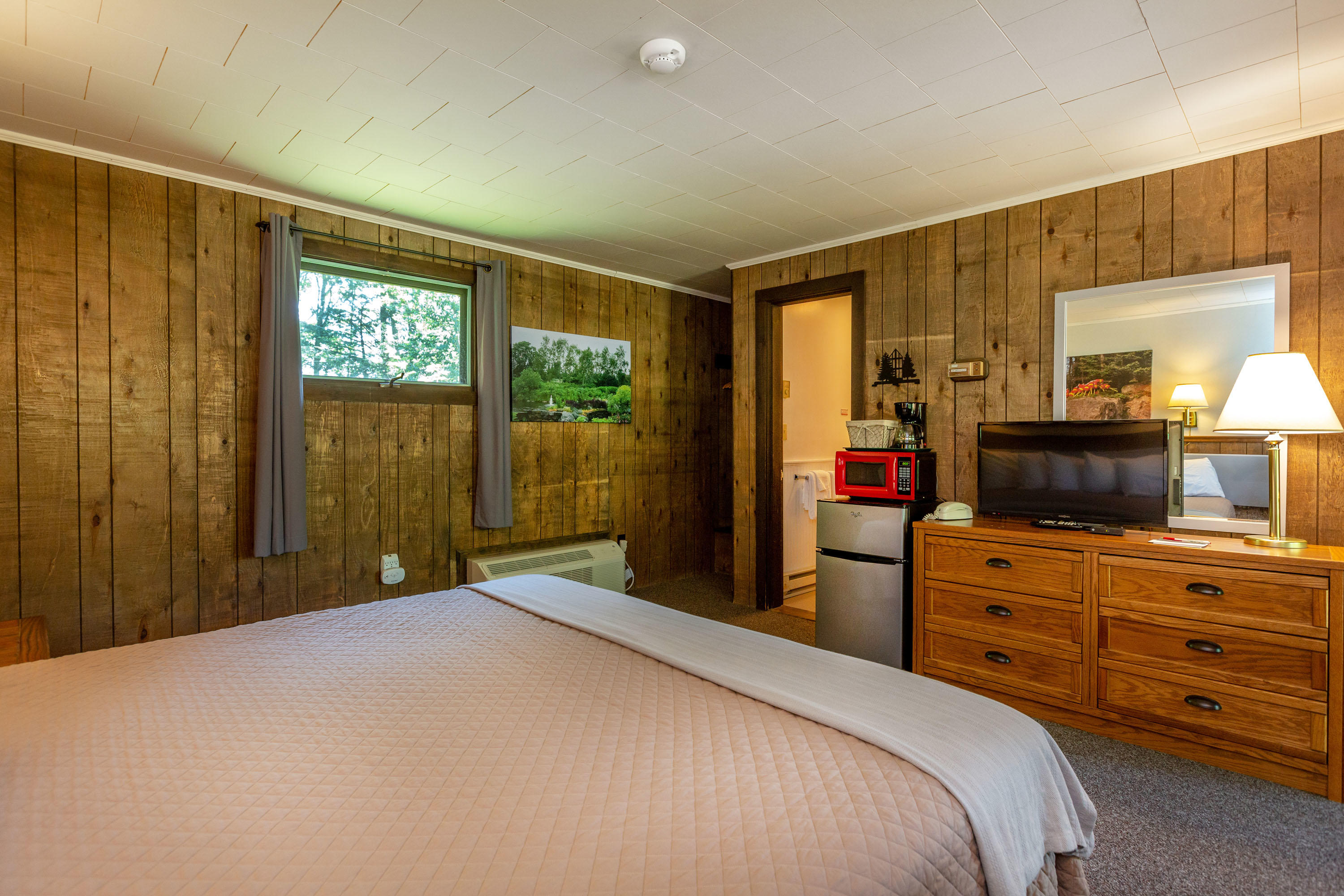 596-608 Bath Road Wiscasset, ME 04578 - Photo 50 of 87 Wiscasseet Lodge_Dunbar_55