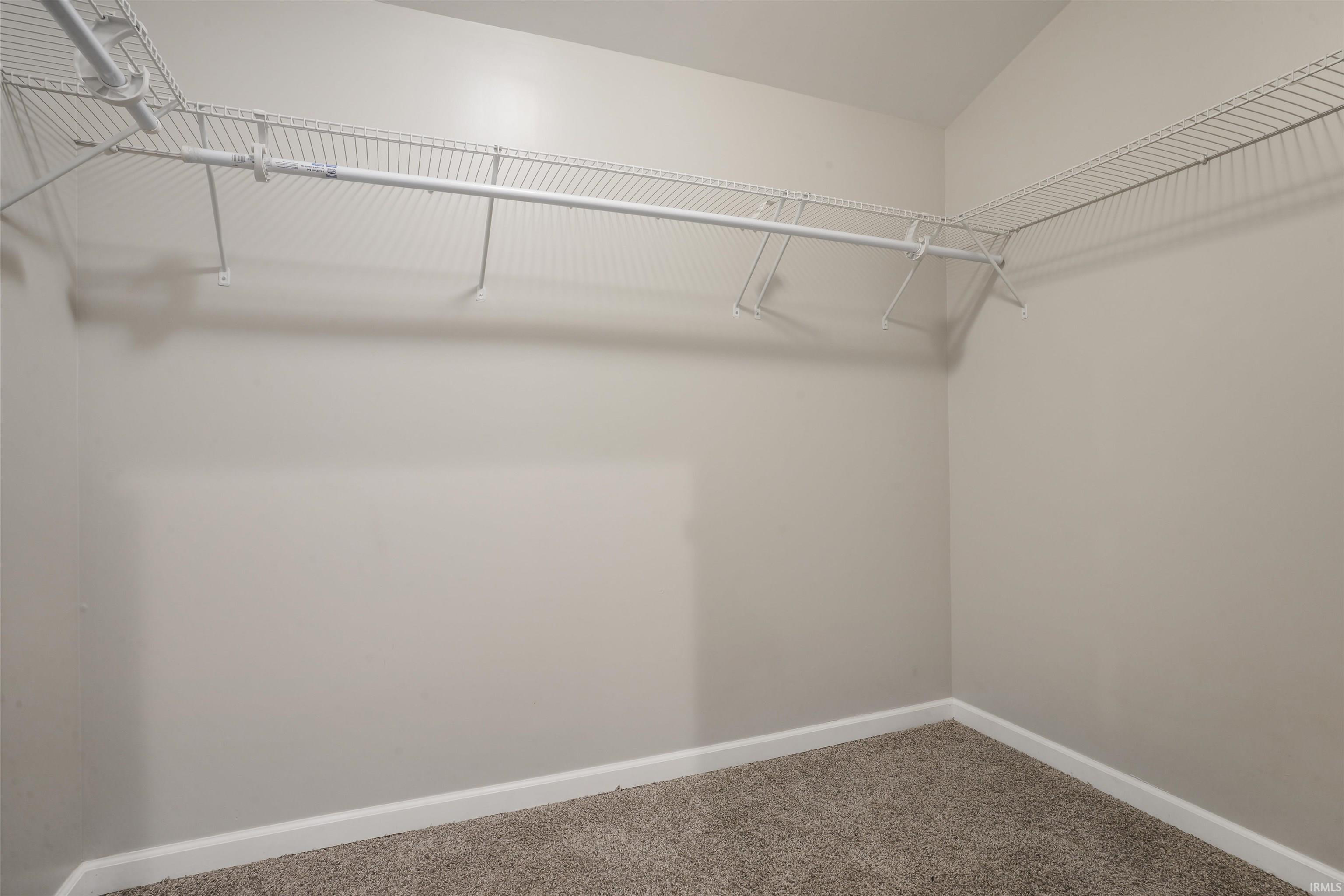8112 Marx Road Evansville, IN 47720 - Photo 16 of 26 Gallery Image 16