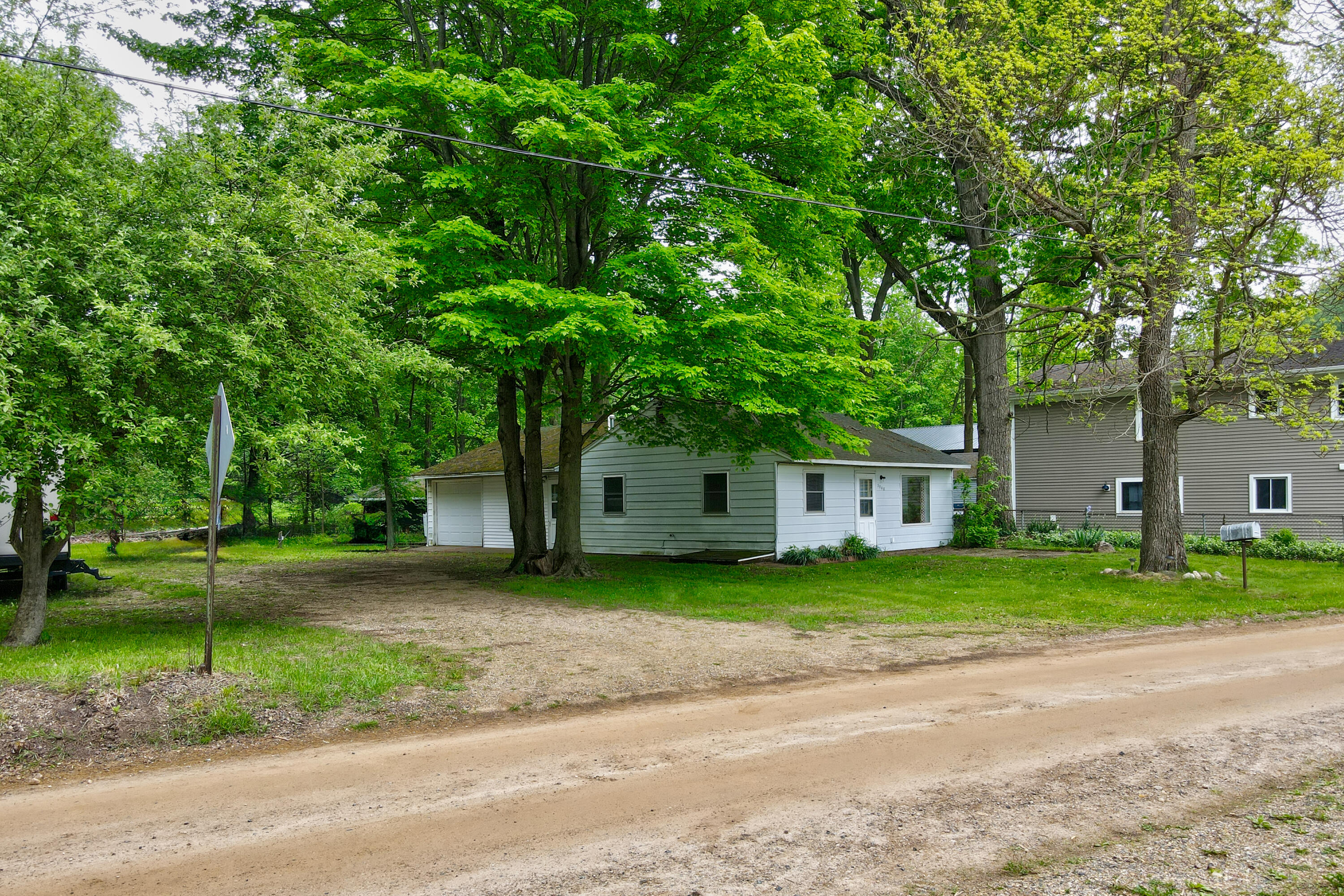 3048 East Baseline Road Gobles, MI 49055 - Photo 33 of 35 Shanna Ax 3048 Baseline Road-33