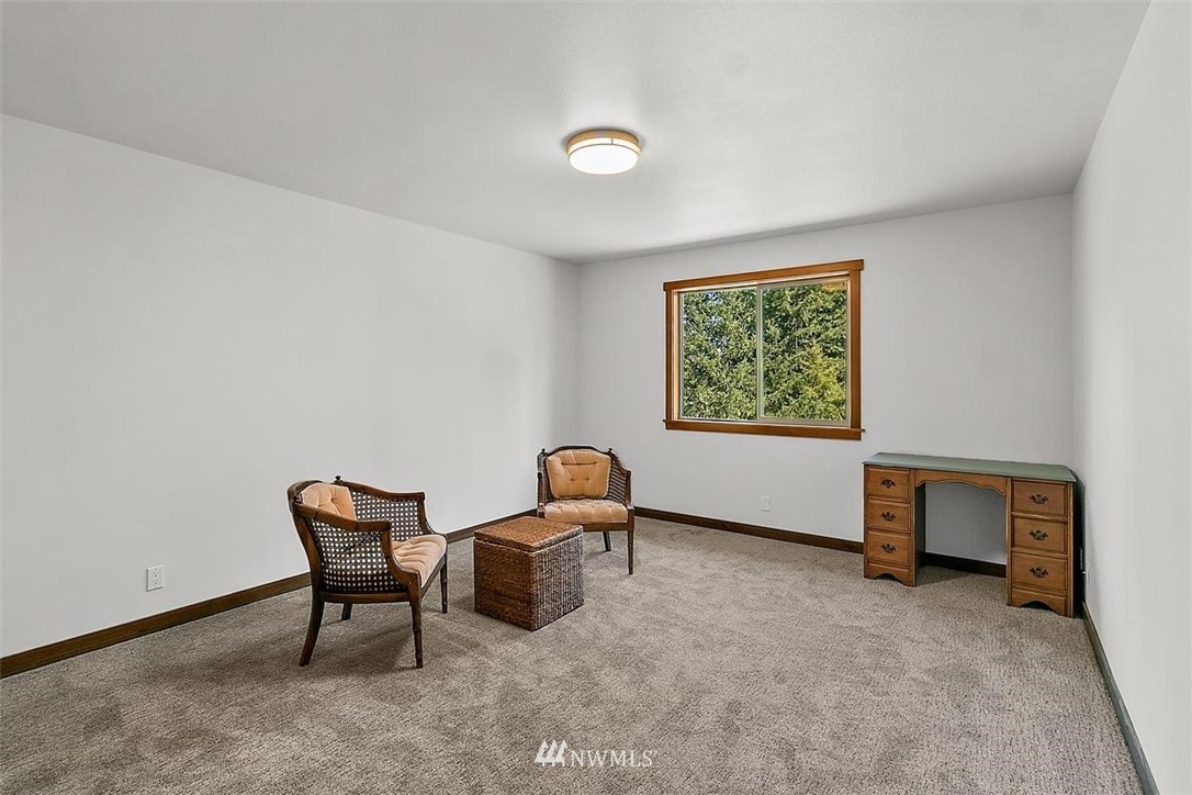 13945 Forsman Road Southeast Olalla, WA 98359 - Photo 32 of 39 Gallery Image 32