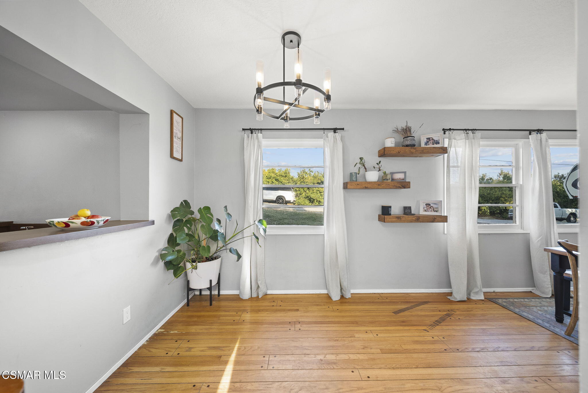 8075 Fruitvale Avenue Moorpark, CA 93021 - Photo 13 of 84 27-web-or-mls-DSC07210