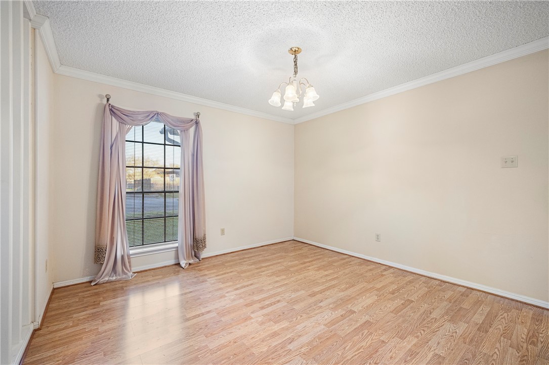 7330 Gold Ridge Road Corpus Christi, TX 78413 - Photo 6 of 19 Dining room