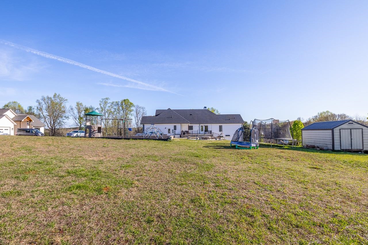 231 Canady Road Wellford, SC 29385 - Photo 11 of 41