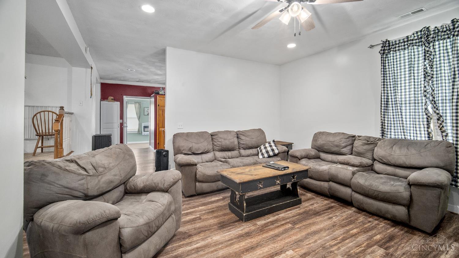 6995 Bethlehem Road Russellville, OH 45168 - Photo 5 of 23