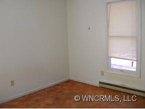 785 Bee Tree Road Swannanoa, NC 28778 - Photo 7 of 10 Gallery Image 7