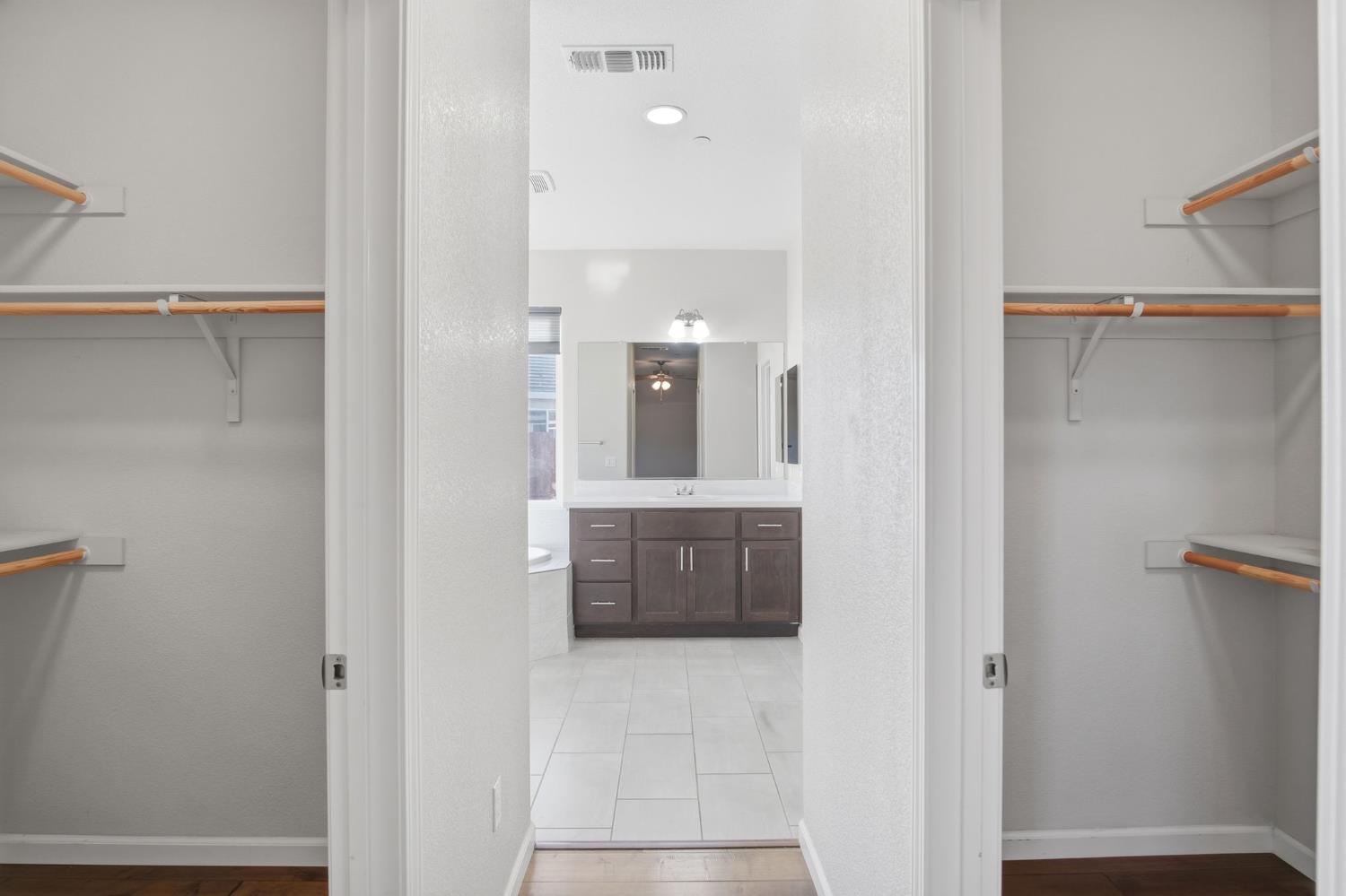 800 Sandstone Way Atwater, CA 95301 - Photo 15 of 35