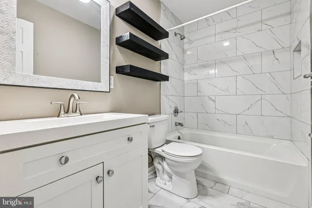 $2,700 | 2905 Wren Court, Woodbridge, VA 22191