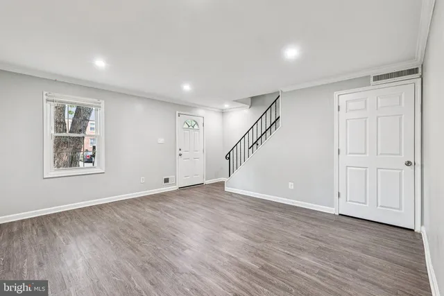 $2,700 | 2905 Wren Court, Woodbridge, VA 22191