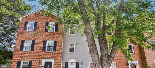$2,700 | 2905 Wren Court, Woodbridge, VA 22191