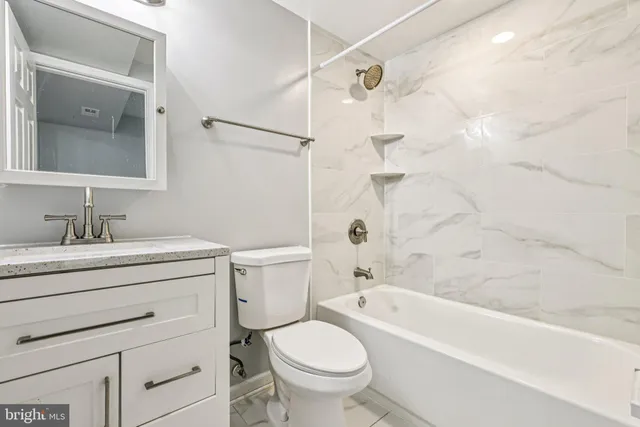 $2,700 | 2905 Wren Court, Woodbridge, VA 22191