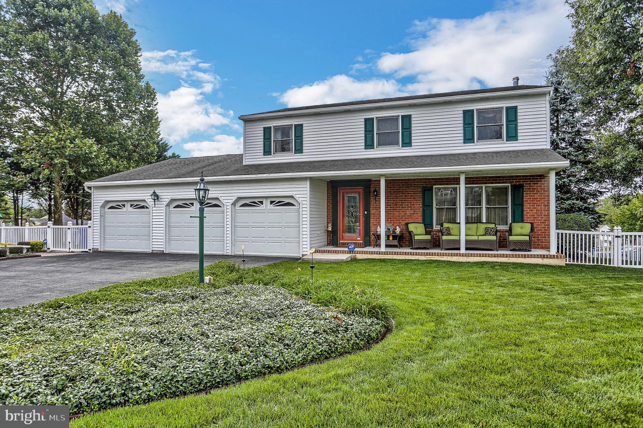 5135 Arney Road Harrisburg, PA 17111 - Photo 1 of 38 Welcome HOME to 5135 Arney Road!