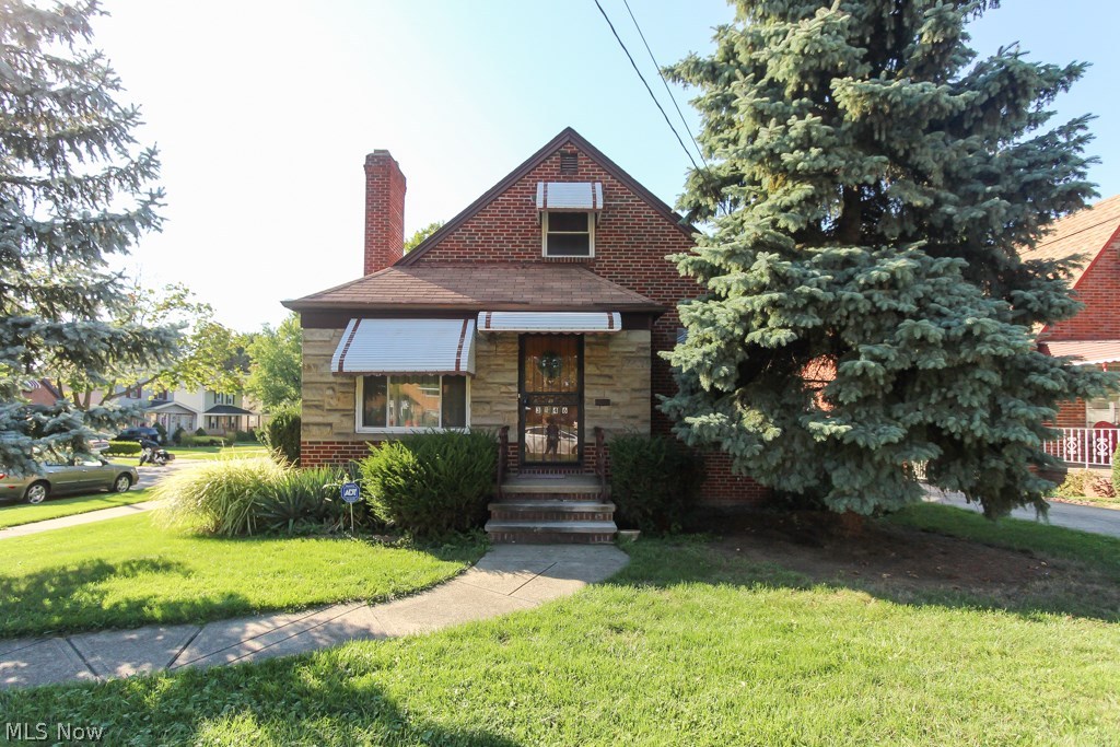 3146 Warren Road Cleveland, OH 44111 - Photo 2 of 35 Gallery Image 2