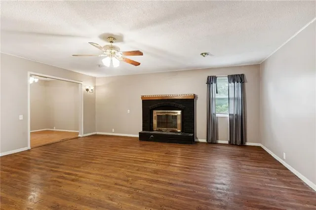 $270,000 | 2505 Northeast 38th Street, Kansas City, MO 64116