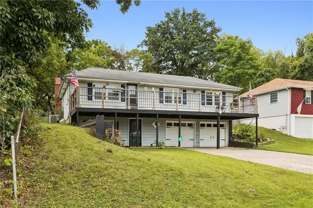 $270,000 | 2505 Northeast 38th Street, Kansas City, MO 64116