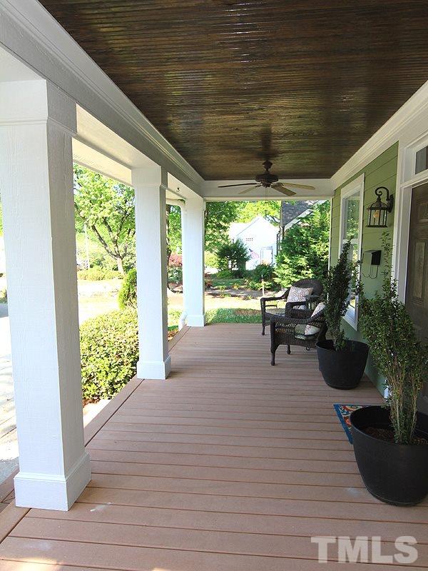 619 Mills Street Raleigh, NC 27608 - Photo 3 of 25
