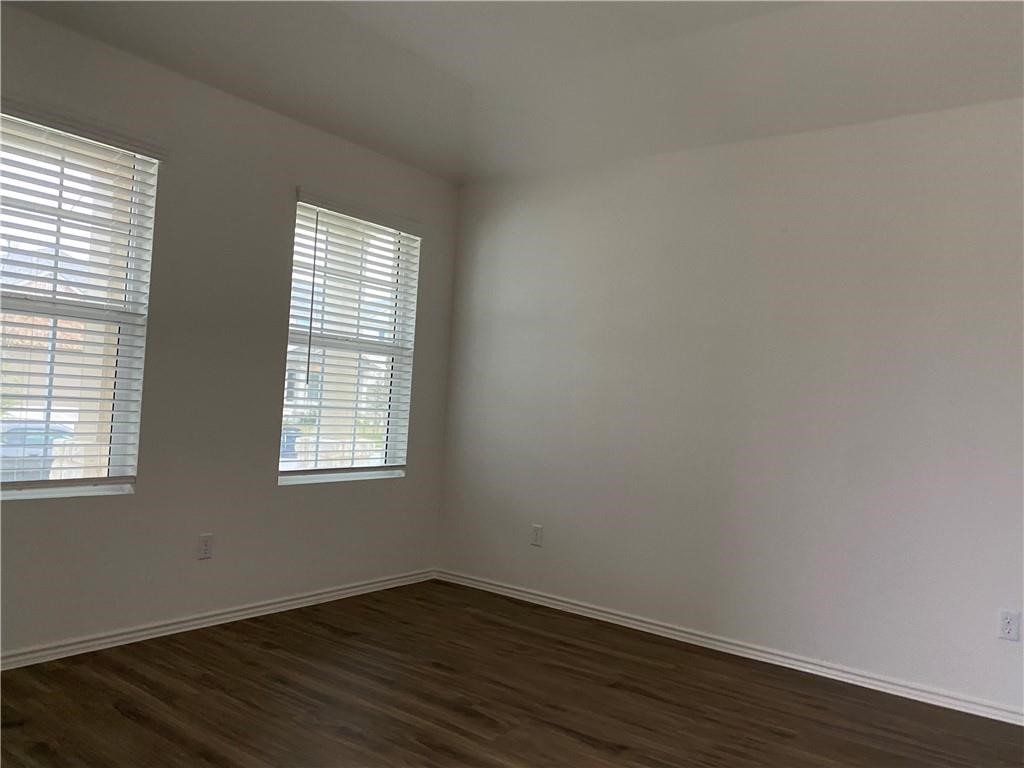 136 Akela Way Georgetown, TX 78626 - Photo 15 of 27