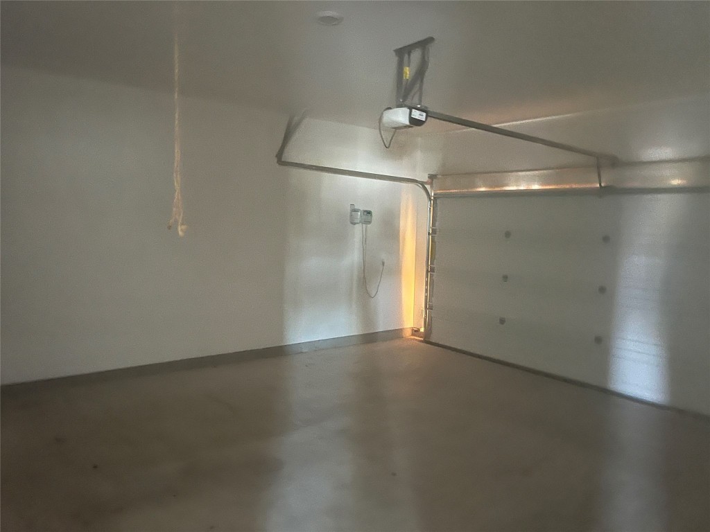 136 Akela Way Georgetown, TX 78626 - Photo 10 of 27