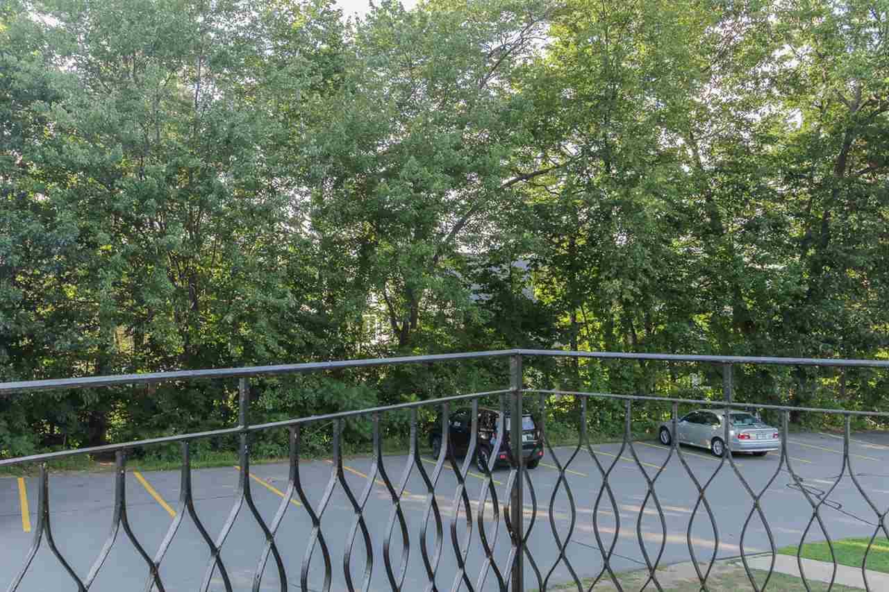3 Strawberry Bank Road, Unit 21 Nashua, NH 03062 - Photo 13 of 29