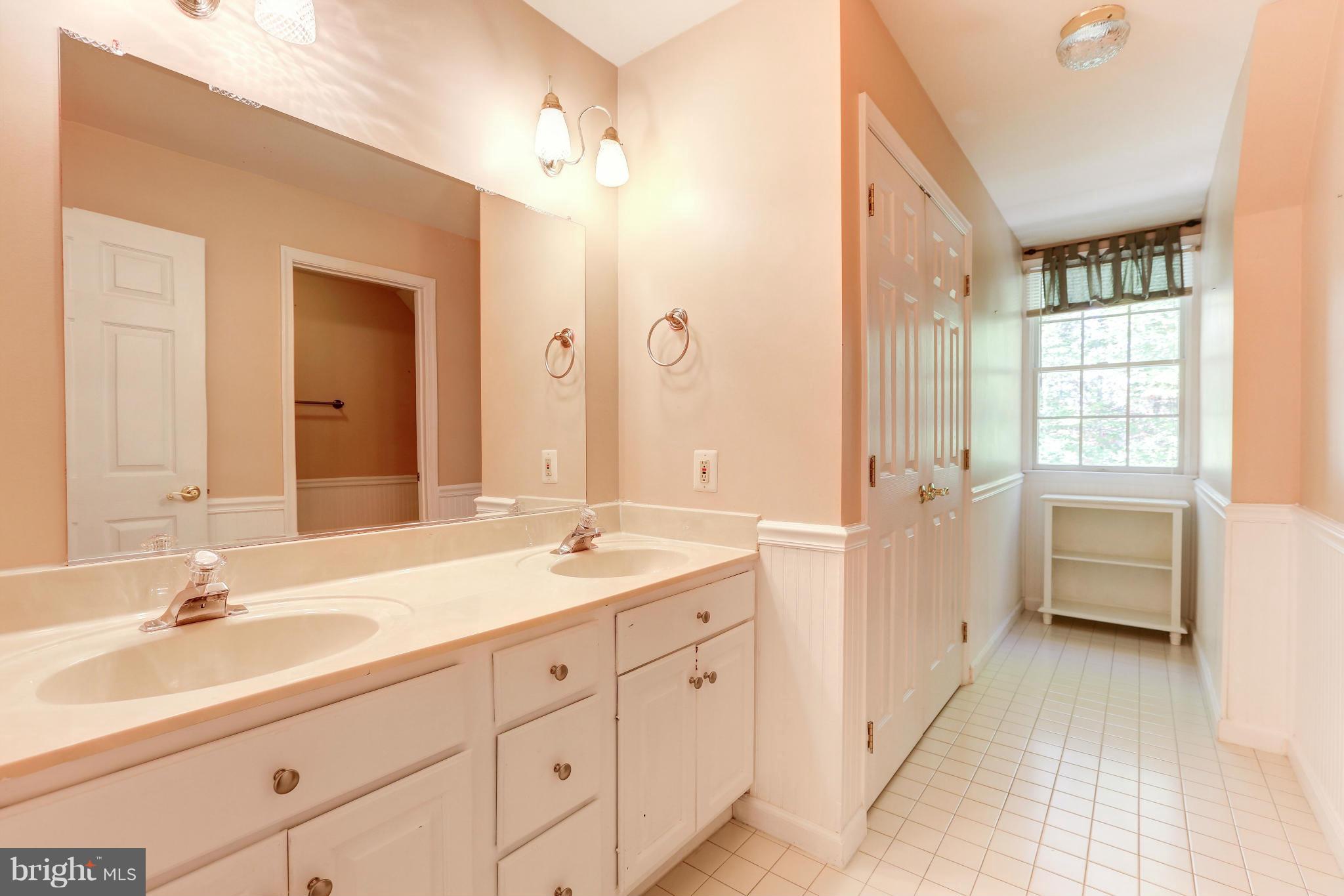 16147 Ed Warfield Road Woodbine, MD 21797 - Photo 20 of 30 Second Full Bath
