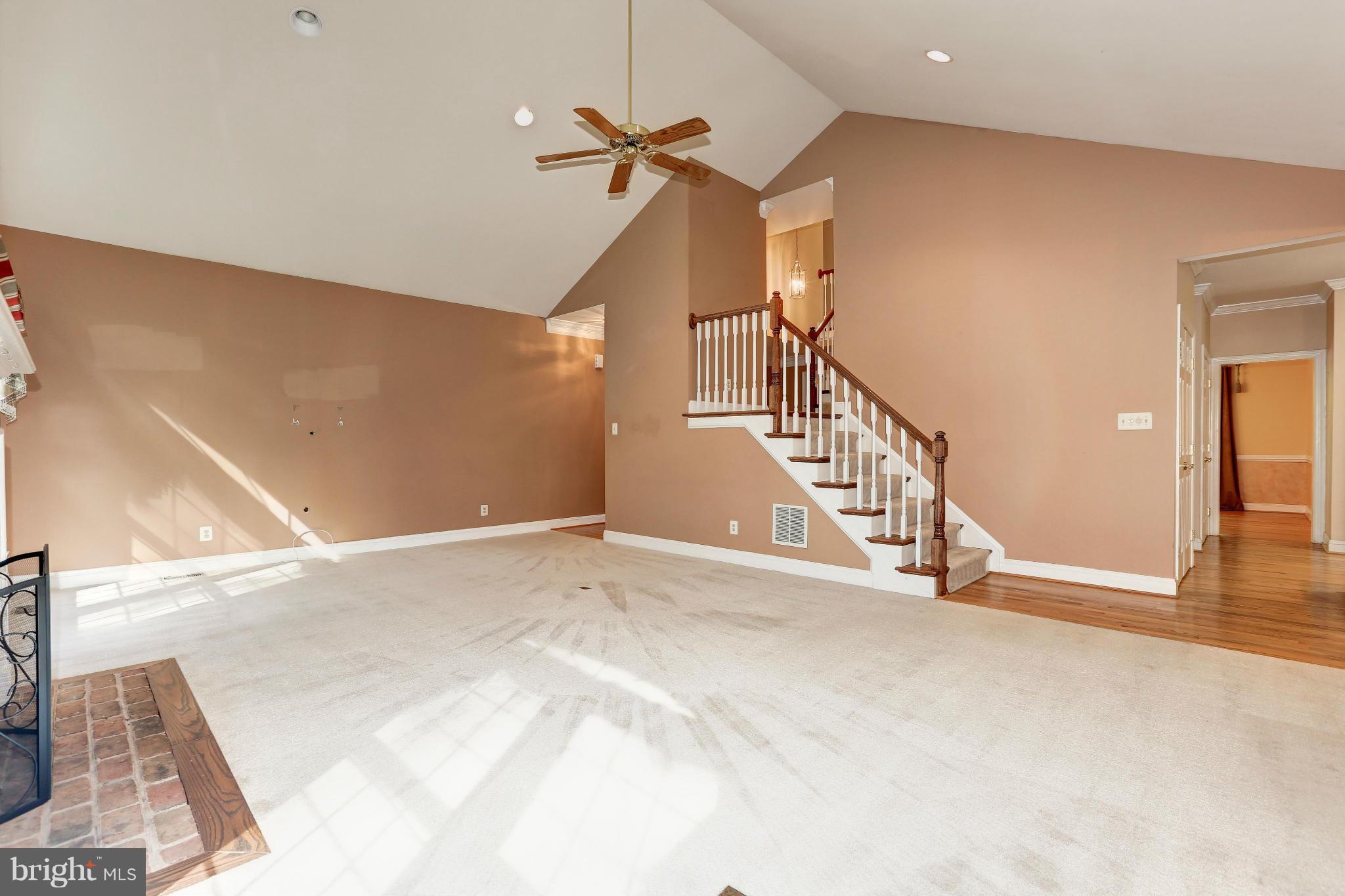 16147 Ed Warfield Road Woodbine, MD 21797 - Photo 10 of 30 Family Room