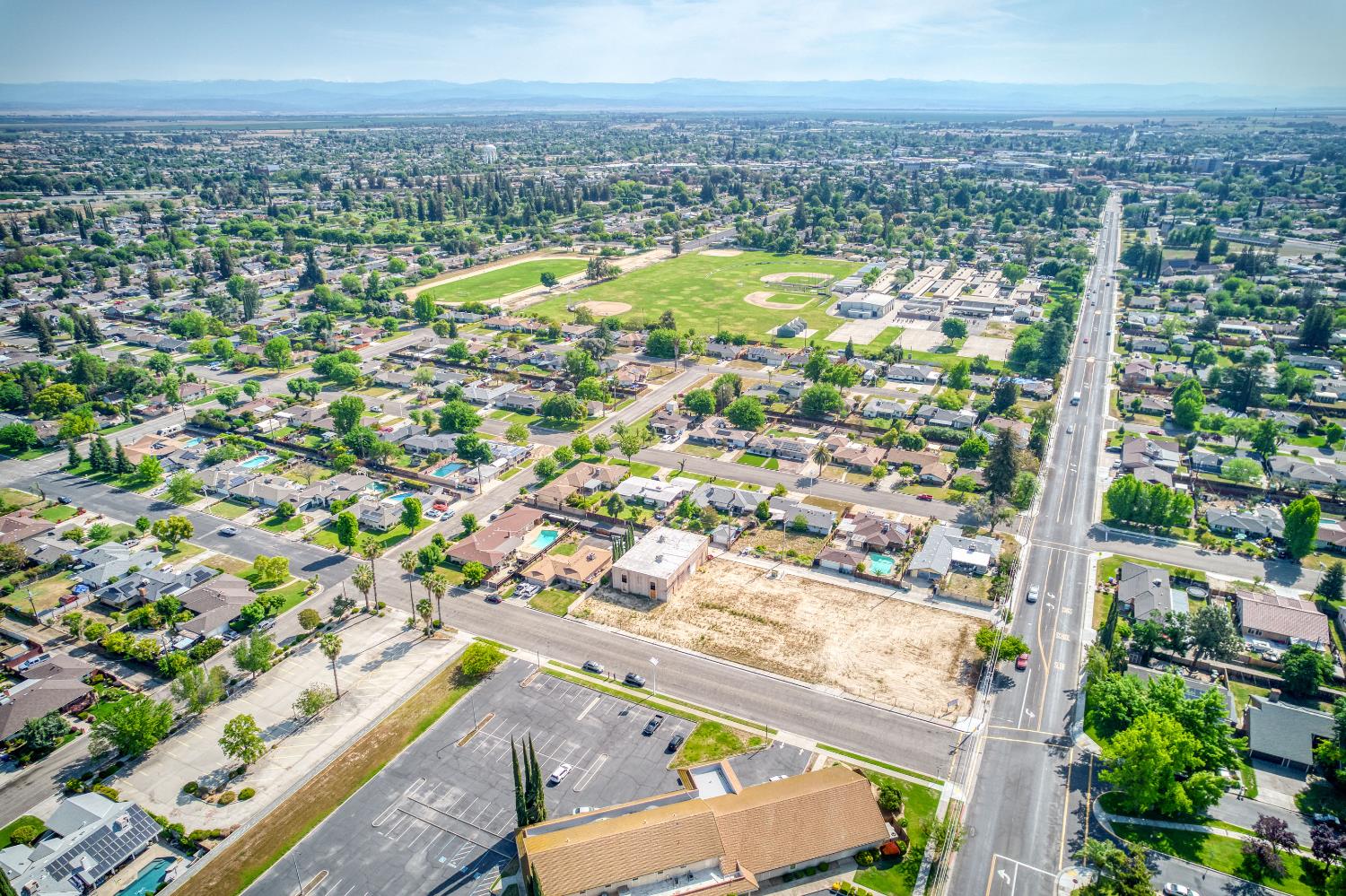 1803 Sunset Avenue Madera, CA 93637 - Photo 22 of 25