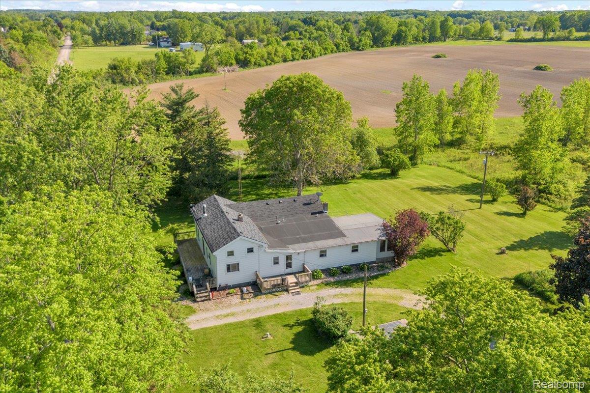 10294 South Nichols Road Gaines, MI 48436 - Photo 59 of 66 59-10294 S Nichols Rd_58.jpg