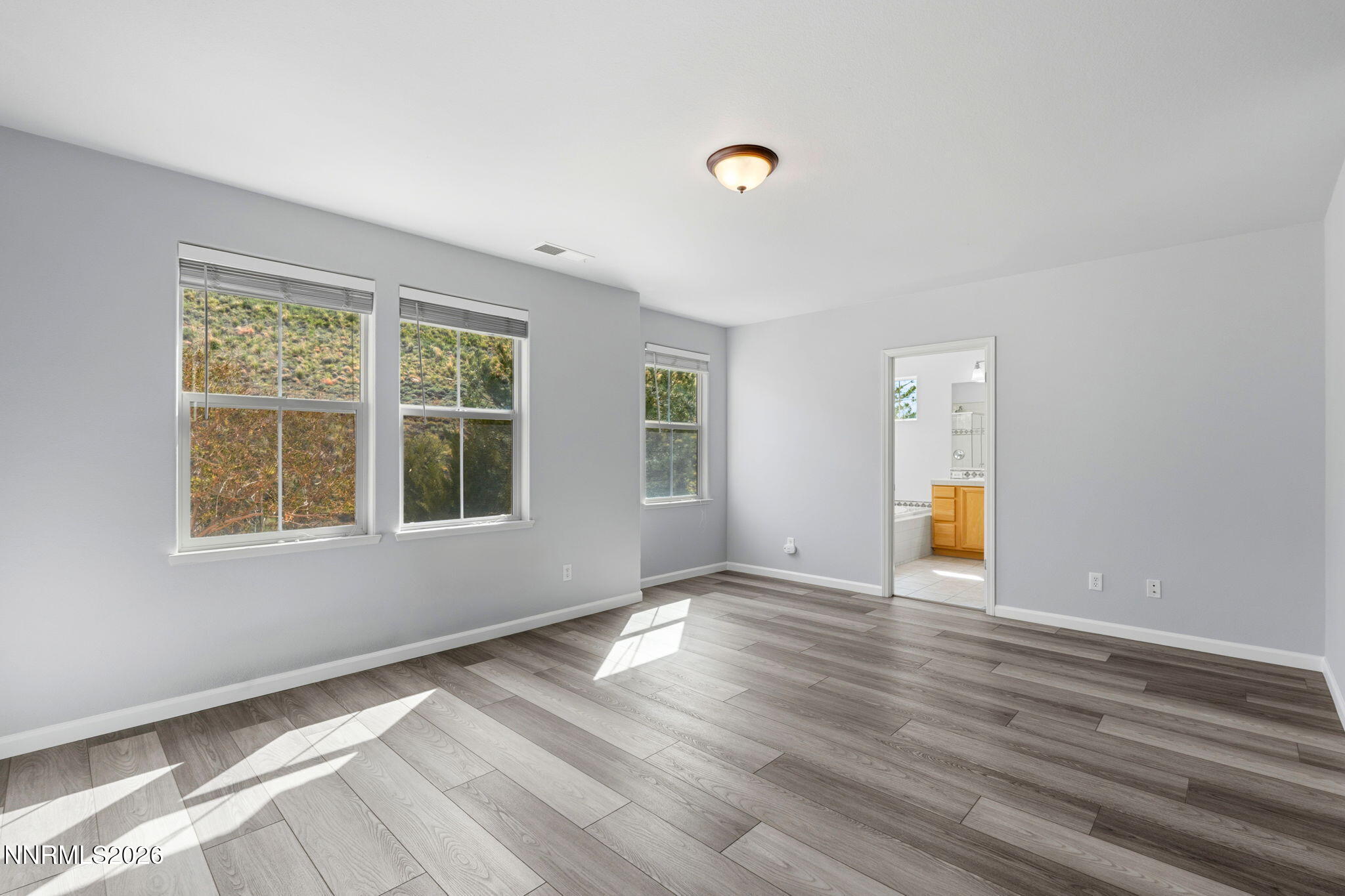 7648 Stone Bluff Way Reno, NV 89523 - Photo 22 of 34 22-web-or-mls-DSC06438