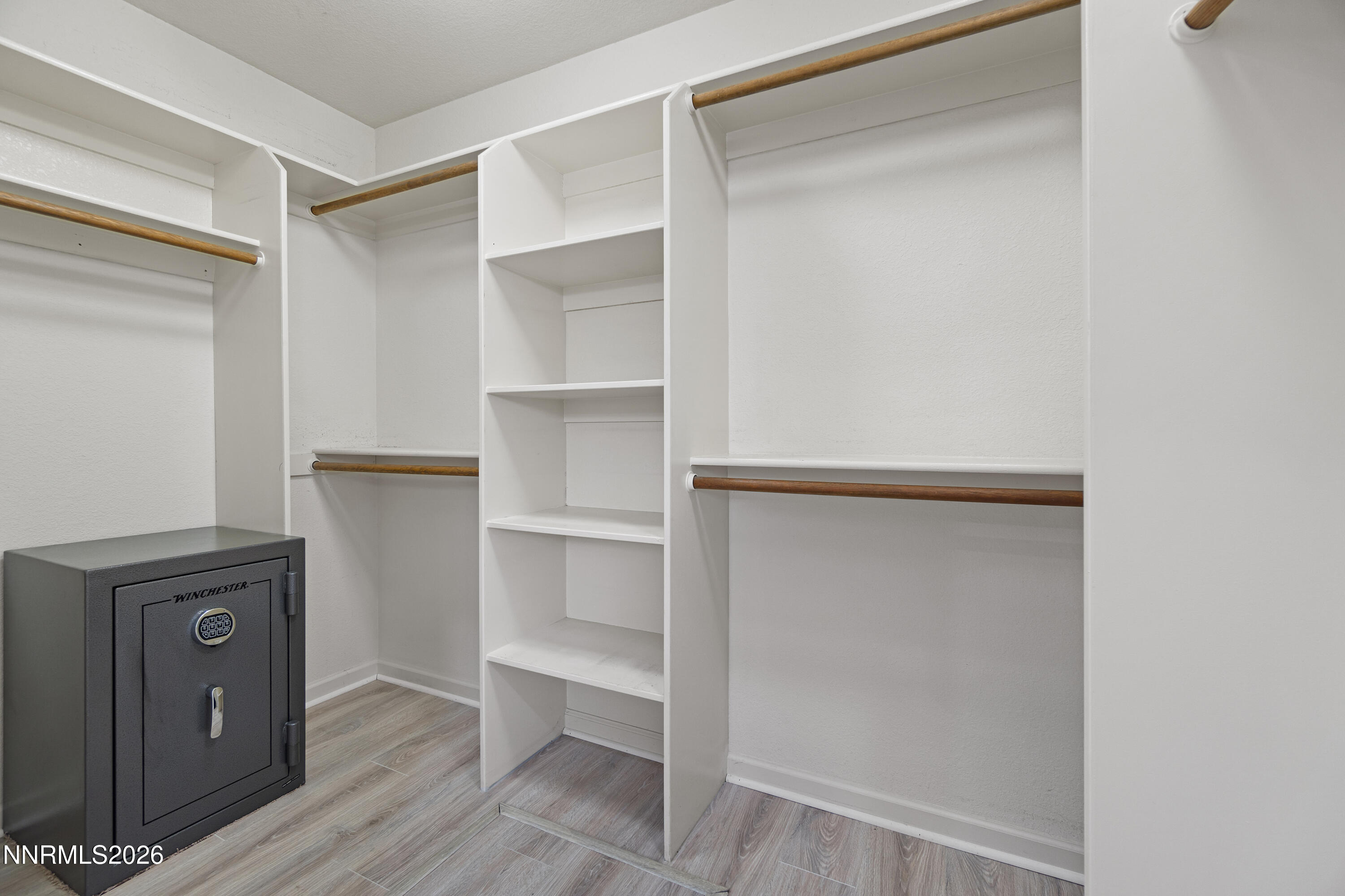 1216 Pleasantview Drive Gardnerville, NV 89460 - Photo 28 of 38 DSC09652