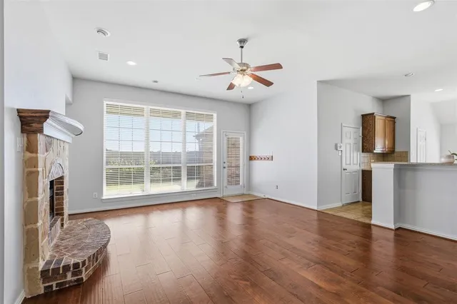 $419,900 | 7114 Waterbury Drive, Rowlett, TX 75089