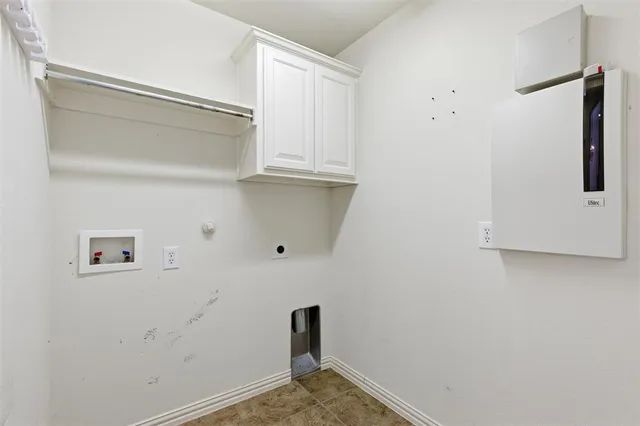 $419,900 | 7114 Waterbury Drive, Rowlett, TX 75089