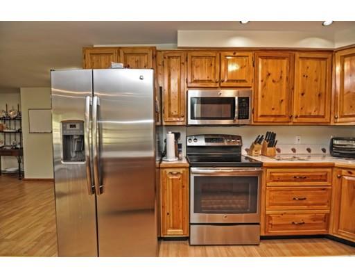 227 West River Road Uxbridge, MA 01569 - Photo 12 of 29 Gallery Image 12