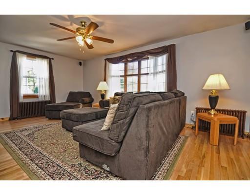 227 West River Road Uxbridge, MA 01569 - Photo 3 of 29 Gallery Image 3